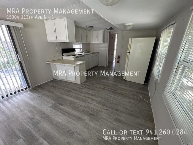 Foto del edificio - 15004 113th Ave N