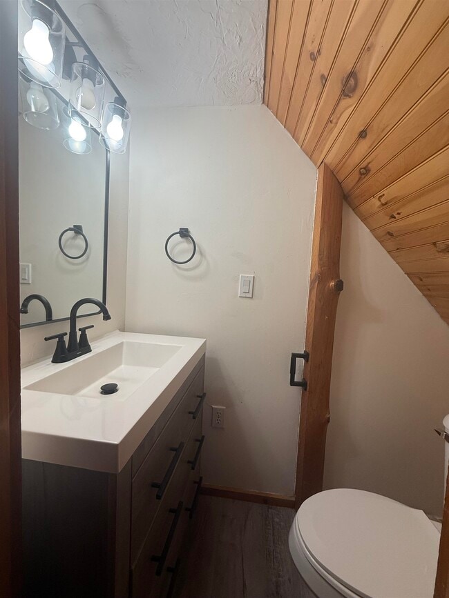 Building Photo - 192 Dorrs Corner Rd