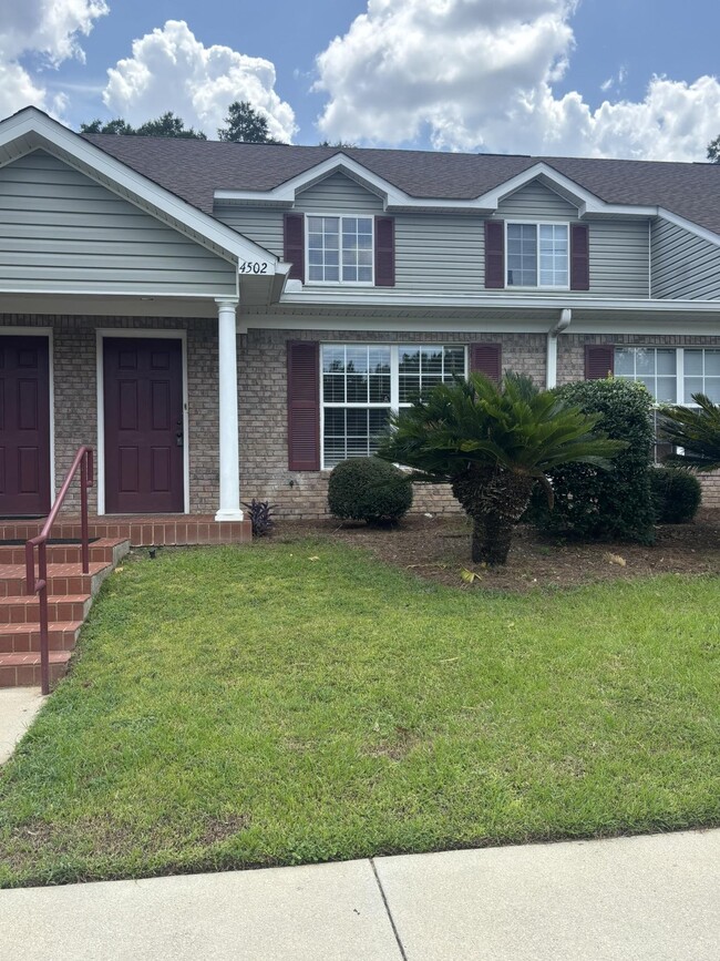 Building Photo - 4434 Gearhart Rd