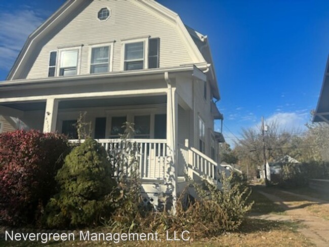Foto del edificio - 5 br, 2 bath House - 4320 Wakeley St