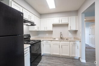 Interior Photo - Cambridge Apartments