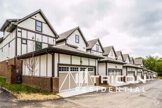 Building Photo - 1240 Hillwood Private Cove