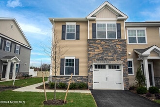 Building Photo - 70 Chapel Ln