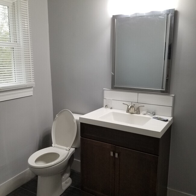 bathroom - 1609 Cannon Ave