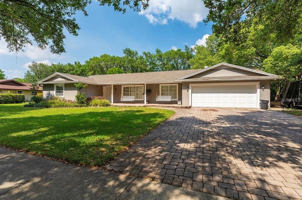 Foto principal - 1111 Pinar Dr