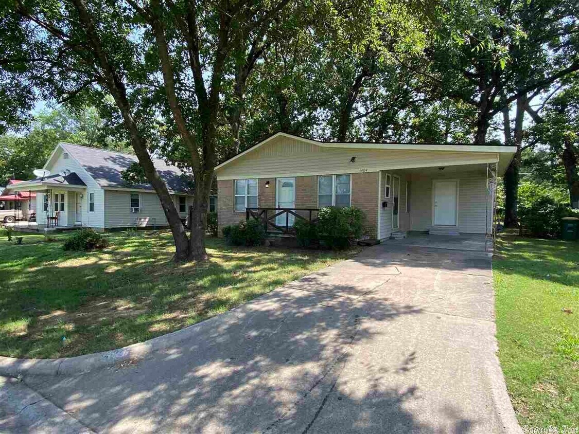Foto principal - 1404 Frank St