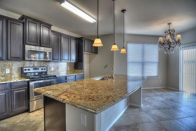 Foto del edificio - 10351 Cedar Lake Dr