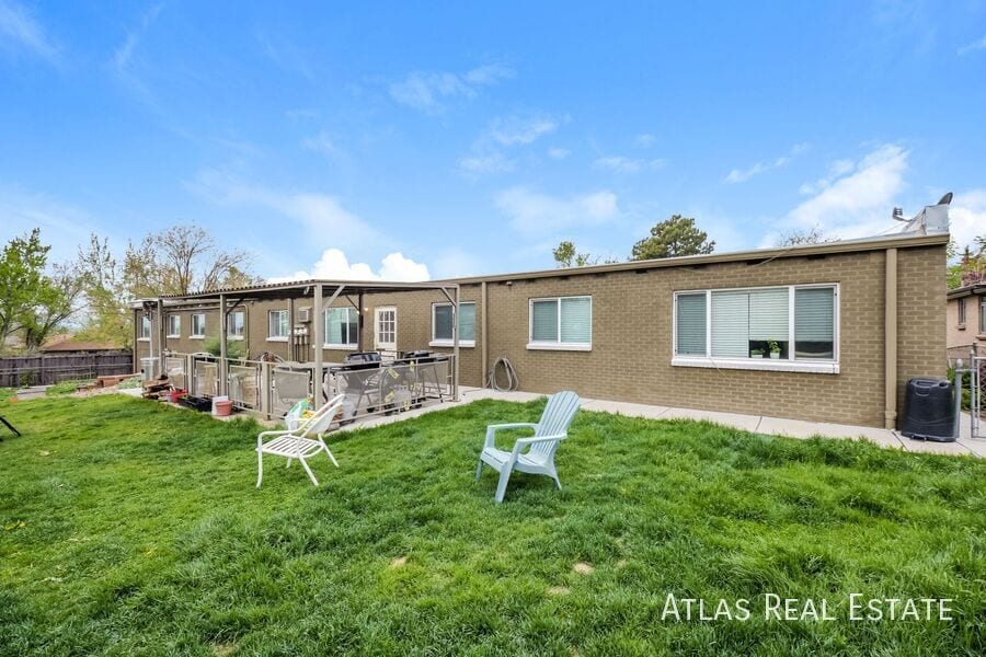 Primary Photo - 3150 N Harlan St