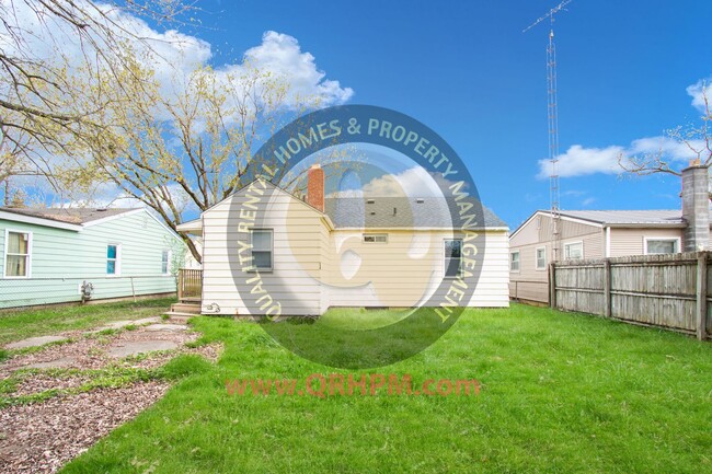Foto del edificio - ONE MONTH FREE RENT!!! Available Now! Newl...