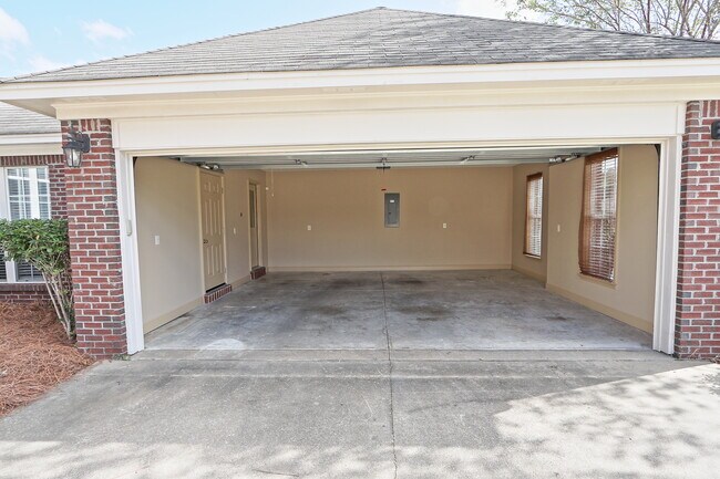 Building Photo - 1413 Melissa Ln