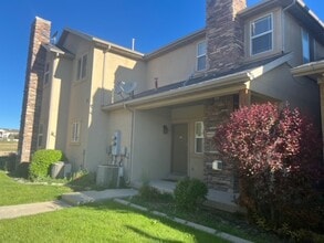 Building Photo - 664 S 410 E