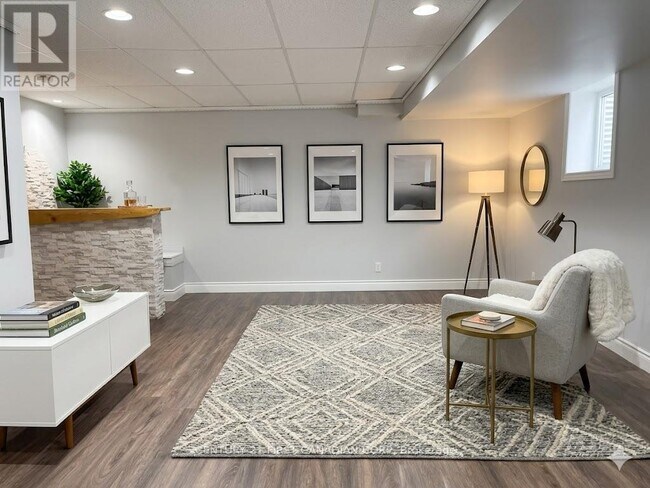 Photo du bâtiment - 1470 Aldersbrook Rd
