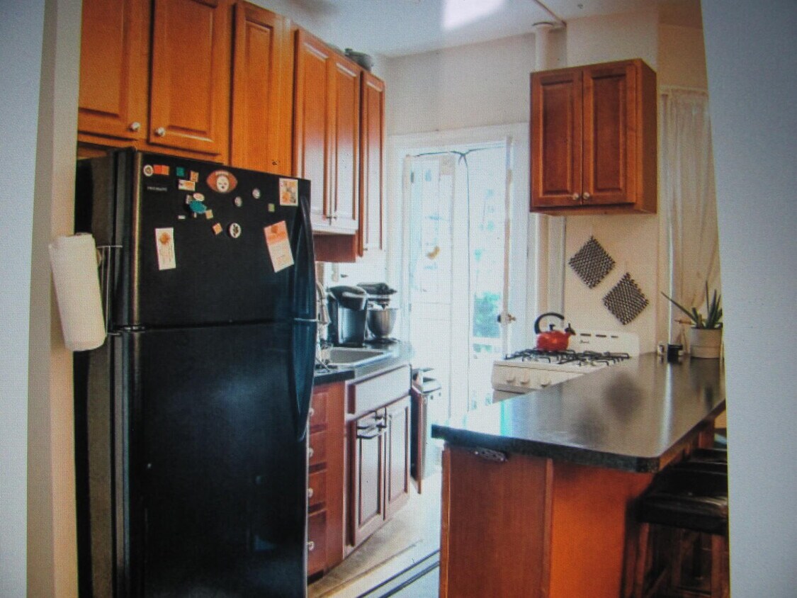 Primary Photo - 1705 P St NW