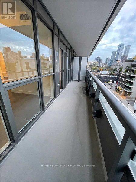 Photo du bâtiment - 181 Bedford Rd