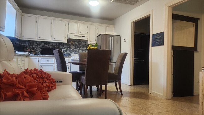 Foto del edificio - 606 Vincent St