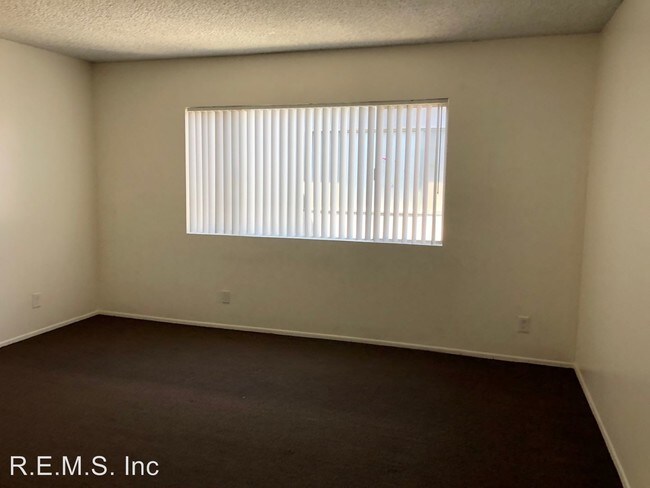 Foto del edificio - 1422-1430 W 225th St