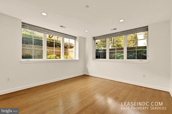 Foto del edificio - 150 V St NW