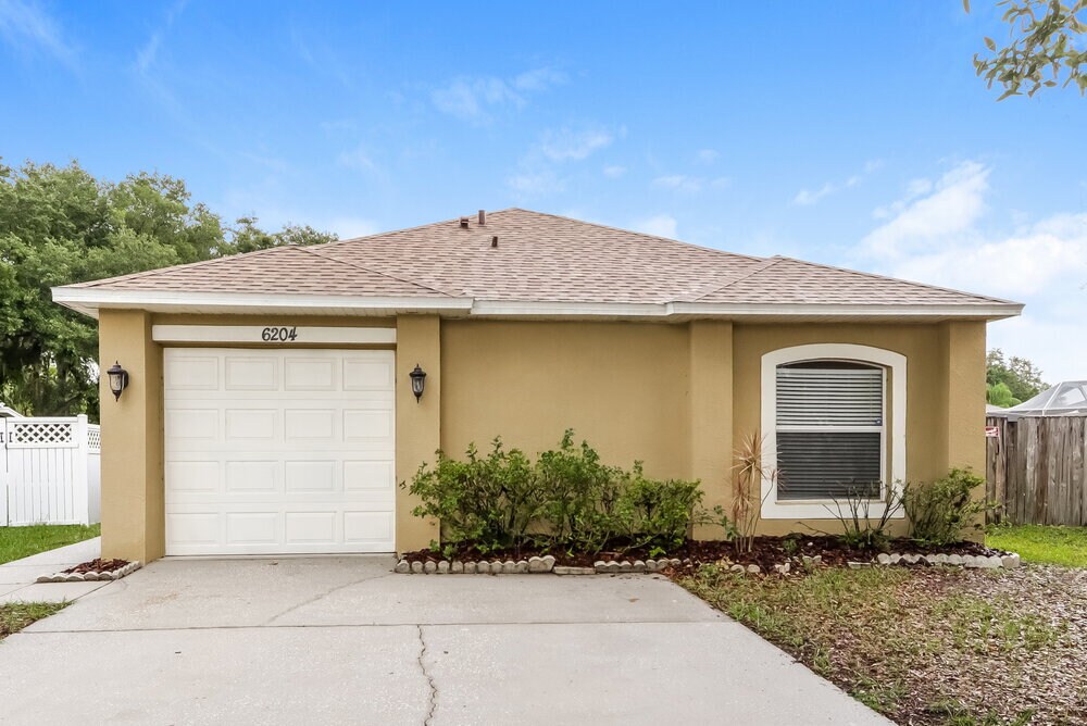 Primary Photo - 6204 Gassino Pl