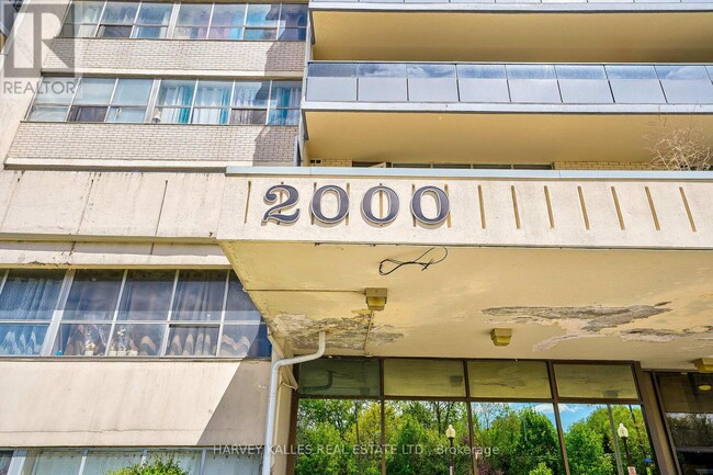 Building Photo - 411-2000 SHEPPARD Ave