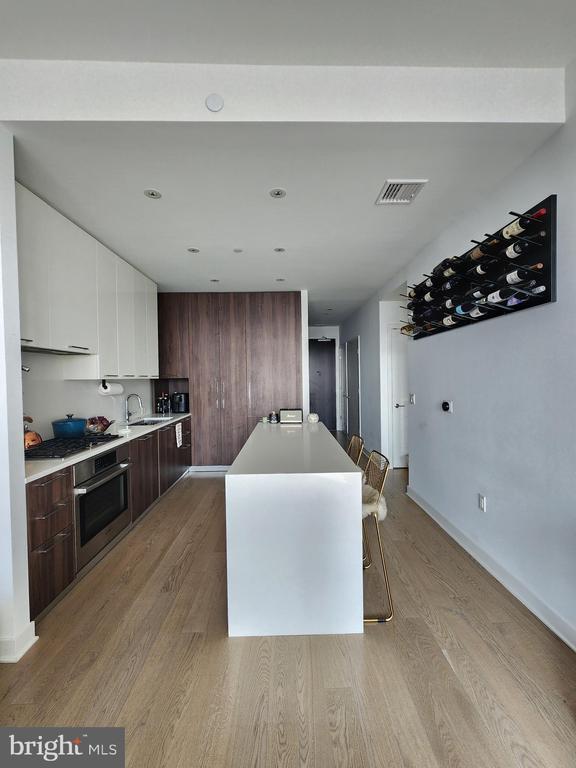 Foto principal - 1650 Silver Hill Dr