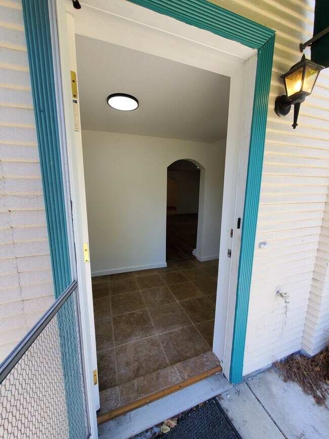 Front door - 3601 Lakeshore Ave
