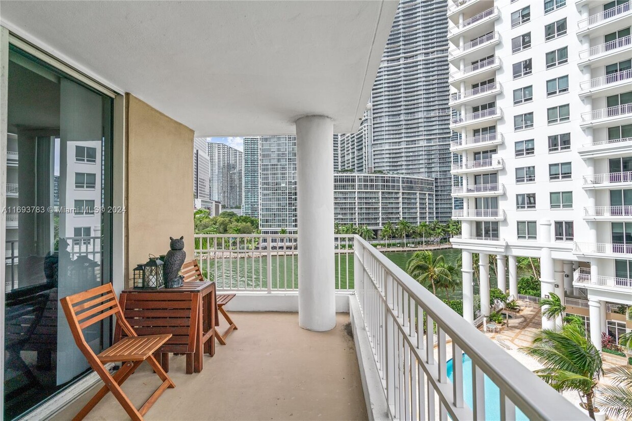 Foto principal - 701 Brickell Key Blvd