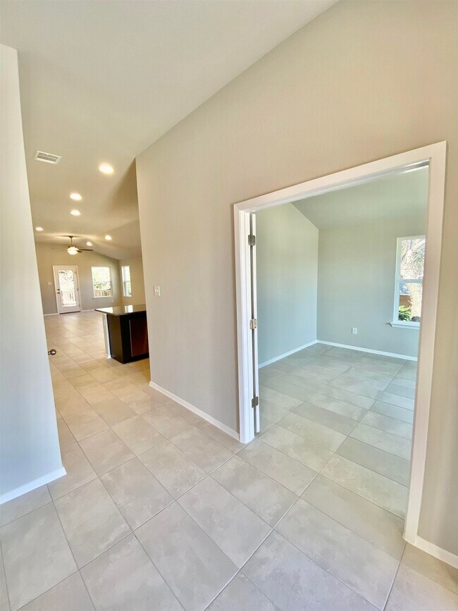 Foto del edificio - 3702 Austin Cove