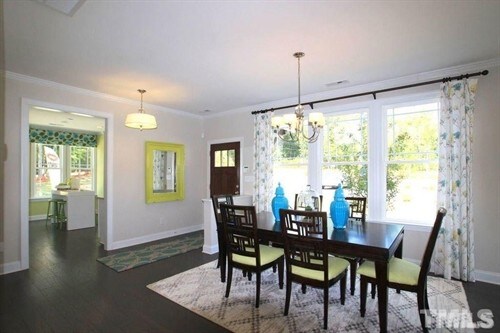 Building Photo - Townhome End,Attached - Chapel Hill, NC