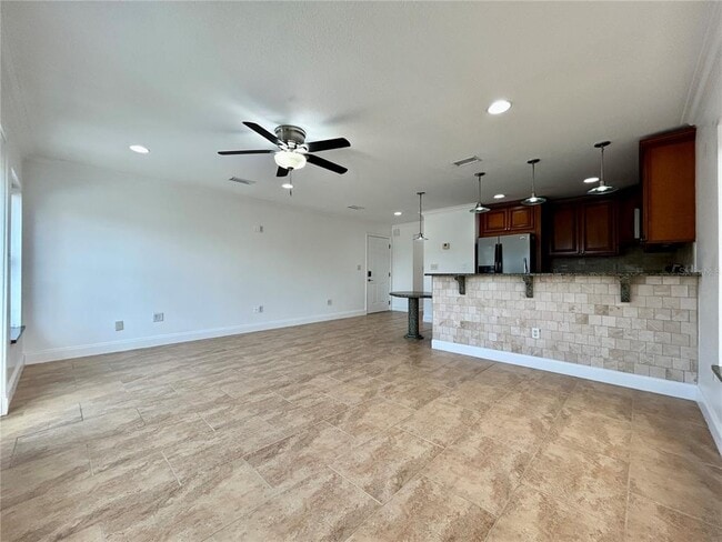 Foto del edificio - 116 143rd Ave