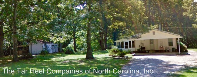 3 br, 2 bath House - 5105 Old Valley Road photo'