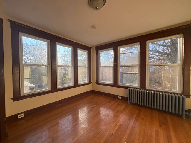 Foto del edificio - 346 Norton St