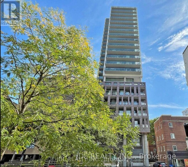 Building Photo - 81-1681 Wellesley St E