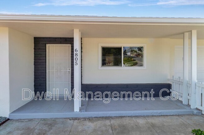 Building Photo - 6805 Alamo Way