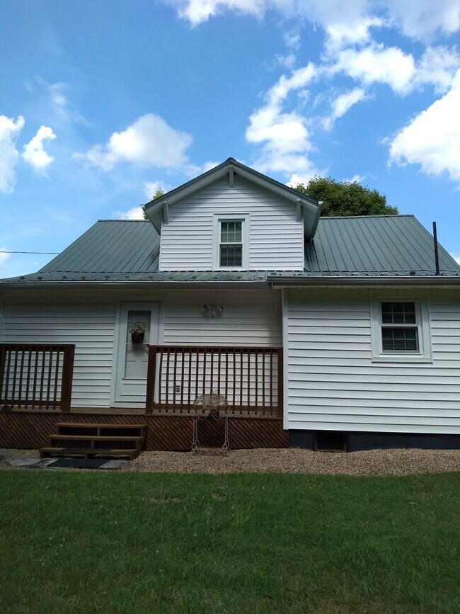 11094 Porterfield Hwy, Abingdon, VA 24210 House Rental in Abingdon