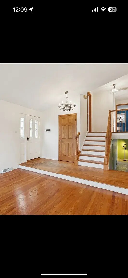 Building Photo - 608 Lavergne Ave