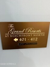 Building Photo - 33 Cooper Ave