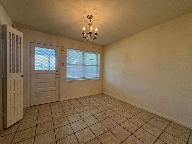 Foto del edificio - Apartment *Downstairs*