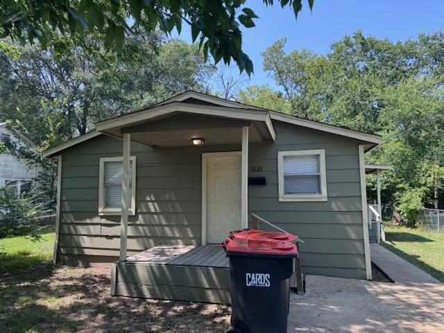 Foto principal - 1233 13th NW