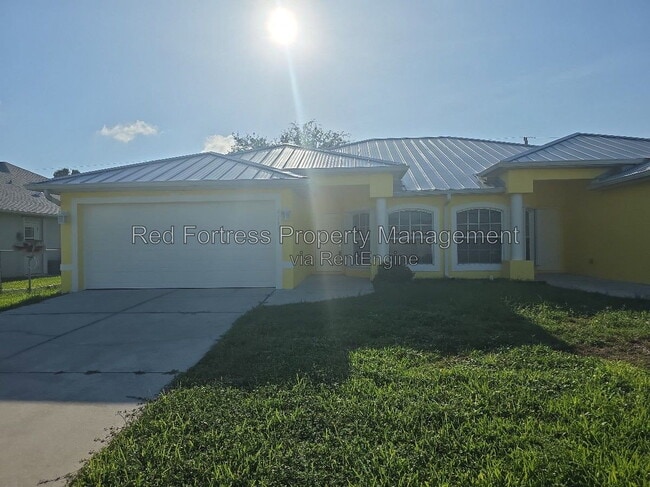 Building Photo - 4519 SW 7th Pl