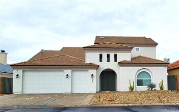 Building Photo - 6305 Vista Laguna Dr