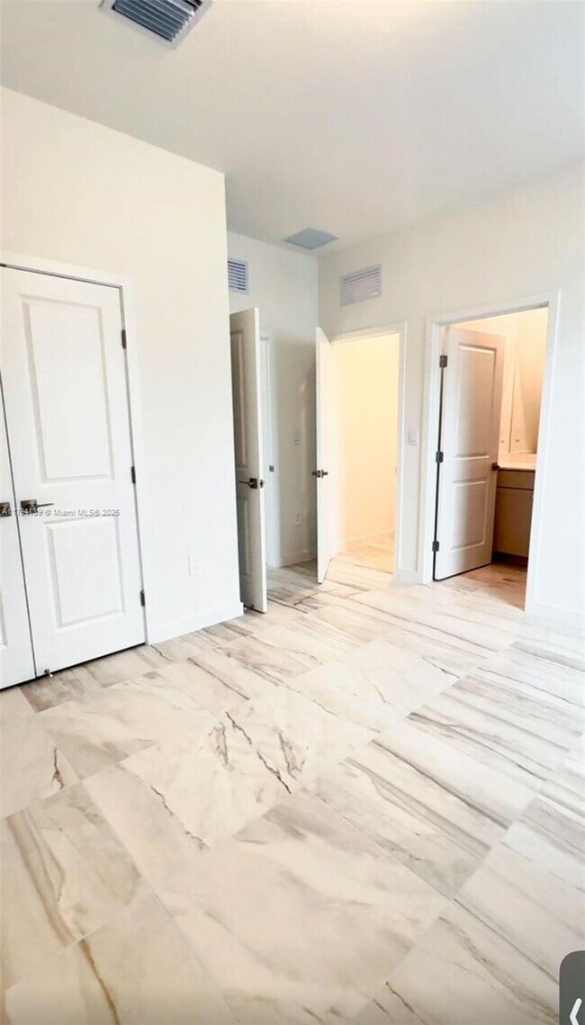 Foto del edificio - 12906 SW 267th St