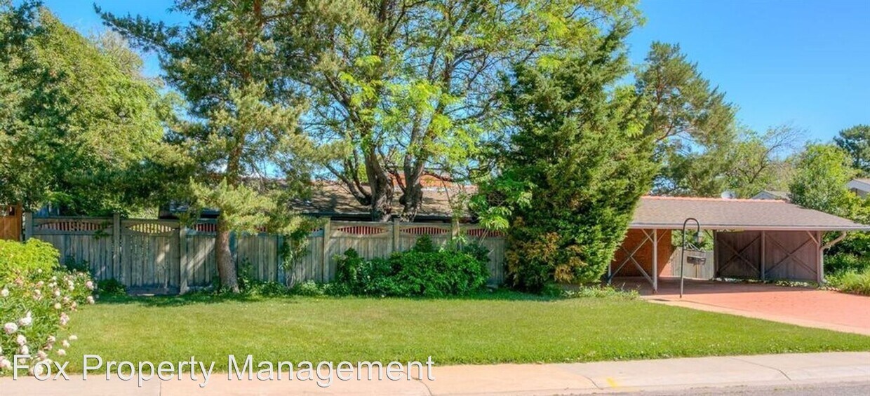 Primary Photo - 2455 University Heights Ave