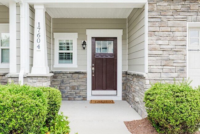 Foto del edificio - 17604 Wynstone Park Ln