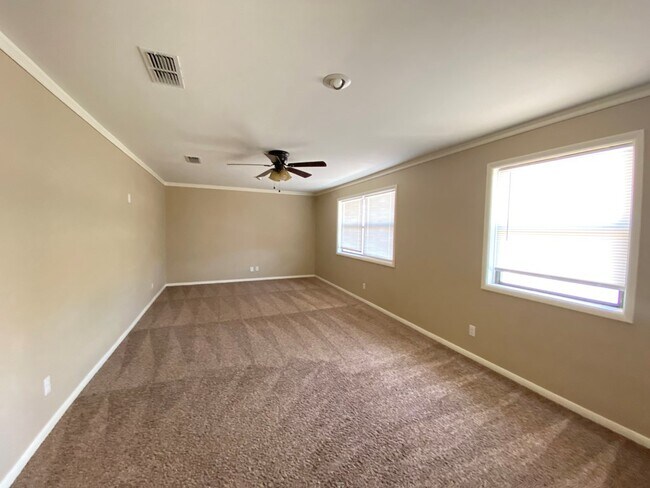 Foto del edificio - 3104 Barkley Ave