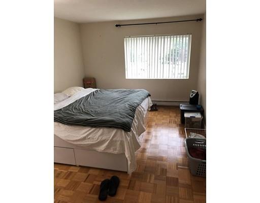 Foto del edificio - 1204 Greendale Ave