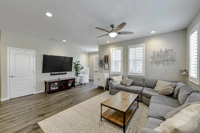 Foto del edificio - 2726 Montecito Vista Way