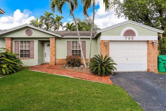 Primary Photo - 735 Cumberland Terrace, Davie, FL, 33325