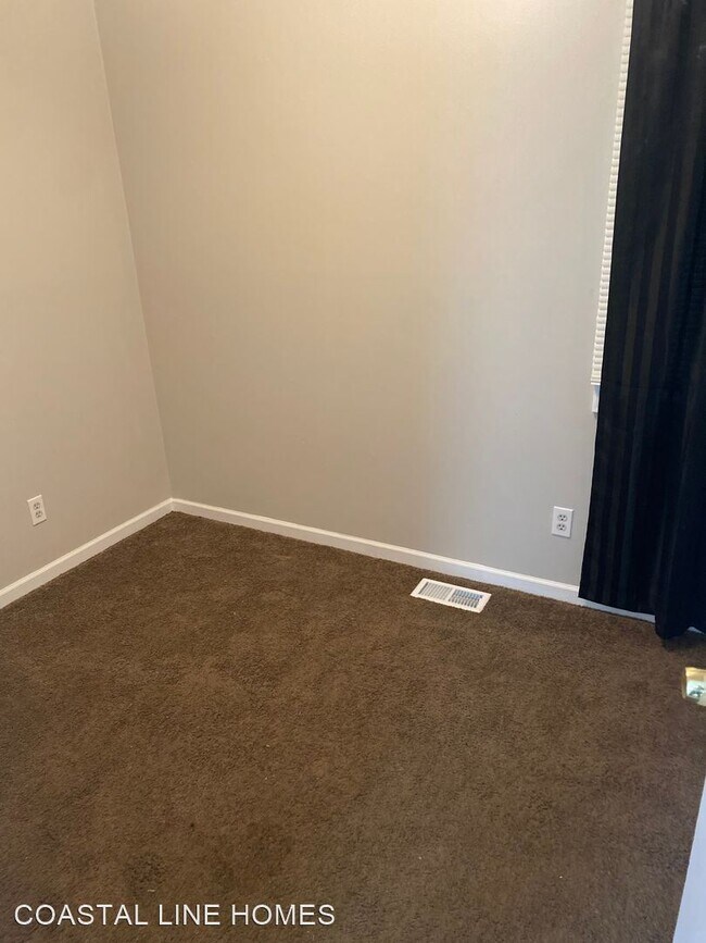 Foto del edificio - 3 br, 2 bath House - 842 Lincoln Ave