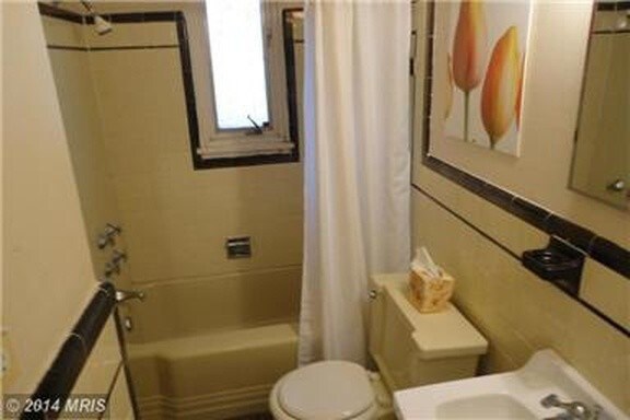 Bathroom - 2720 Wisconsin Ave NW
