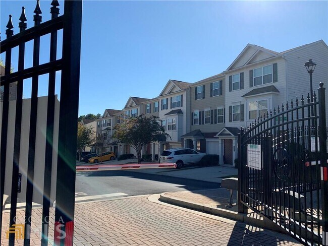 Foto del edificio - 2441 Ivey Crest Cir